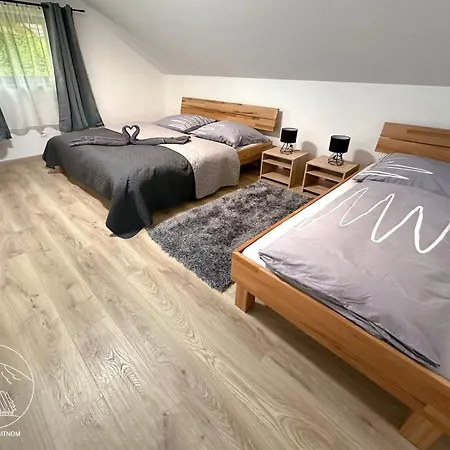 Pod Sitnom בקתה *